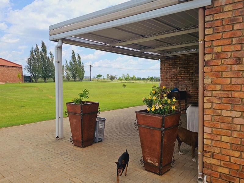 3 Bedroom Property for Sale in Oranjeville Free State